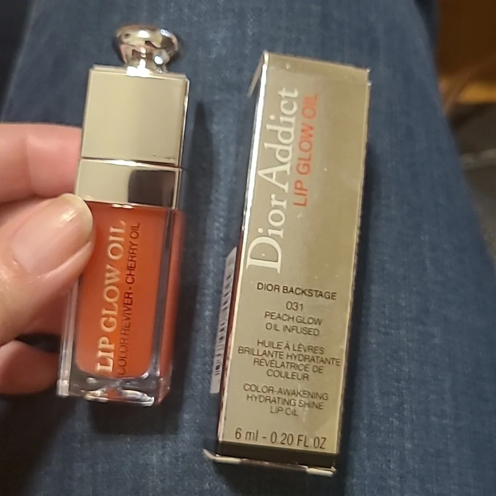 Dior Addict Lip Glow Oil shade 031 Peach Glow LIMITED EDITION